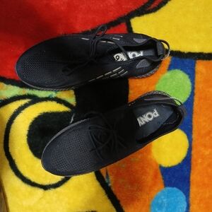 NEW Pony Women's   Navy Blue Athletic Shoes